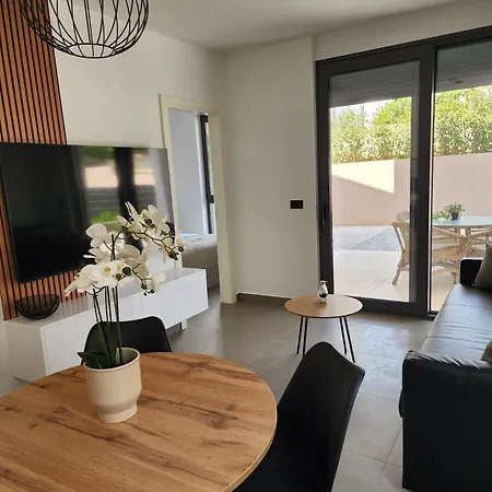 Brand New With Private Yard Allure Ii Apartment Zadar