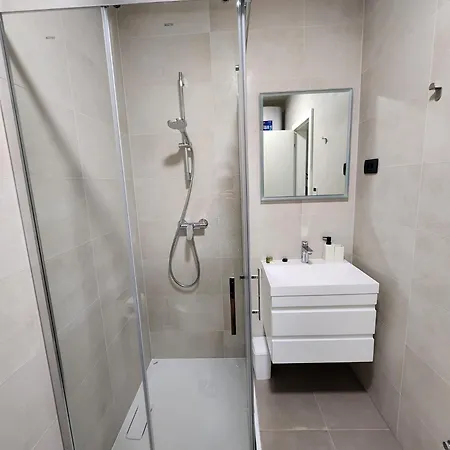 Brand New With Private Yard Allure Ii Apartment *